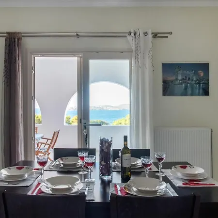 Port View House Semesterbostad *